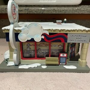 Hawthorne Yankee Christmas Village Laundromat and Dry Cleaner piece